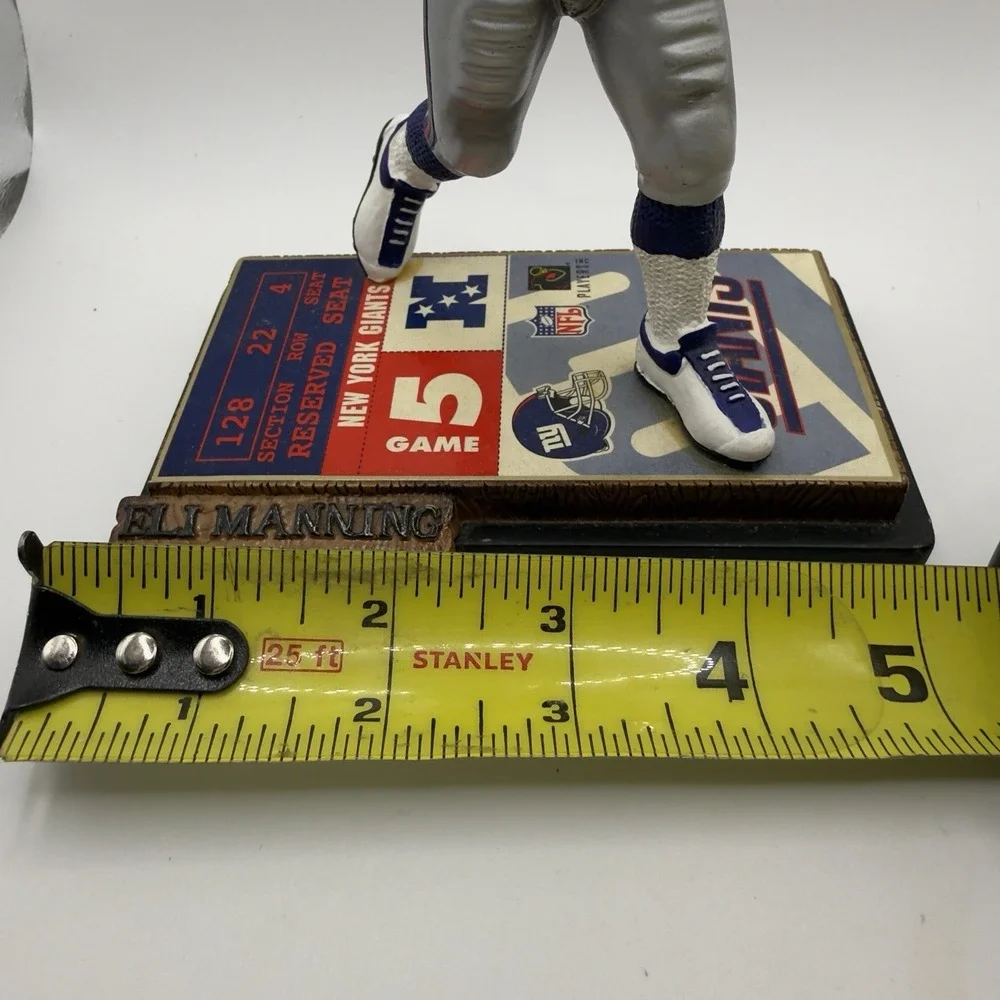 Eli Manning Limited Edition Action Bobblehead Legends of 